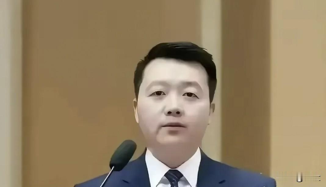 罗鸿建议取消私生子继承权，舆论瞬间炸锅。二十六万的点赞背后，是无数家庭对婚姻