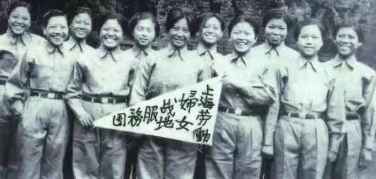 1949年，上海刚解放，一个女人给新任市长写了封信，要求见面。来接待她的不是市长