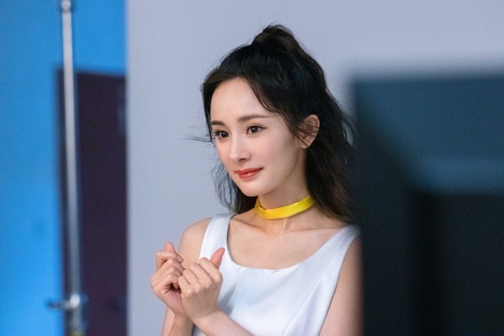 杨幂甚是想念……