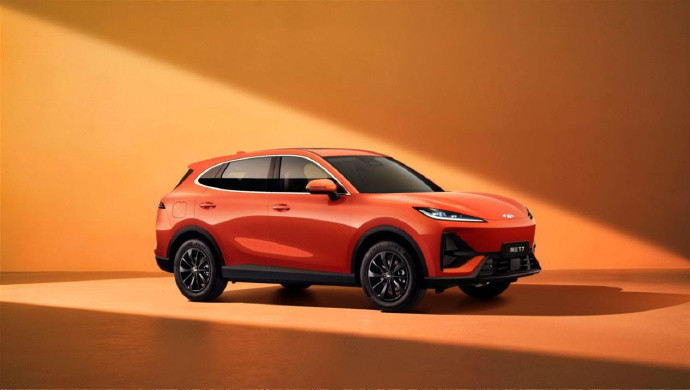 全球车快不了一点风云T7预售：10.99万-12.99万，三款版型。这个价位