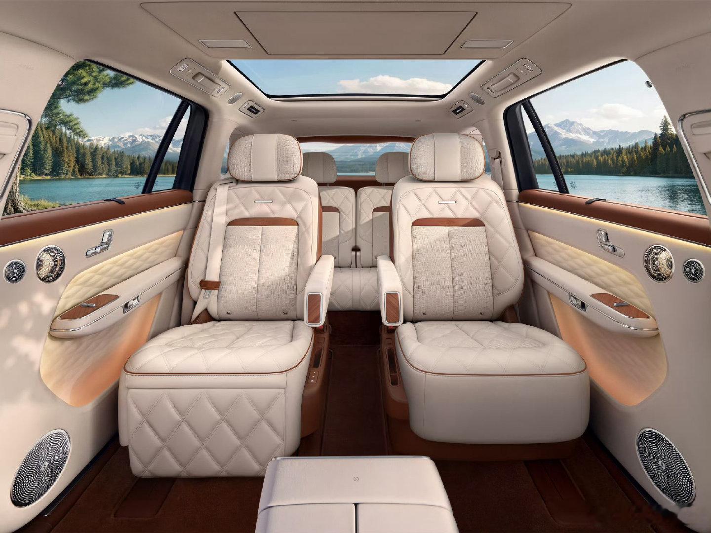 尊界踩断刹车这热度还是第一，没完没了[捂脸哭]好消息是问界m8小定突破5万了问界m8第一时间发布的时