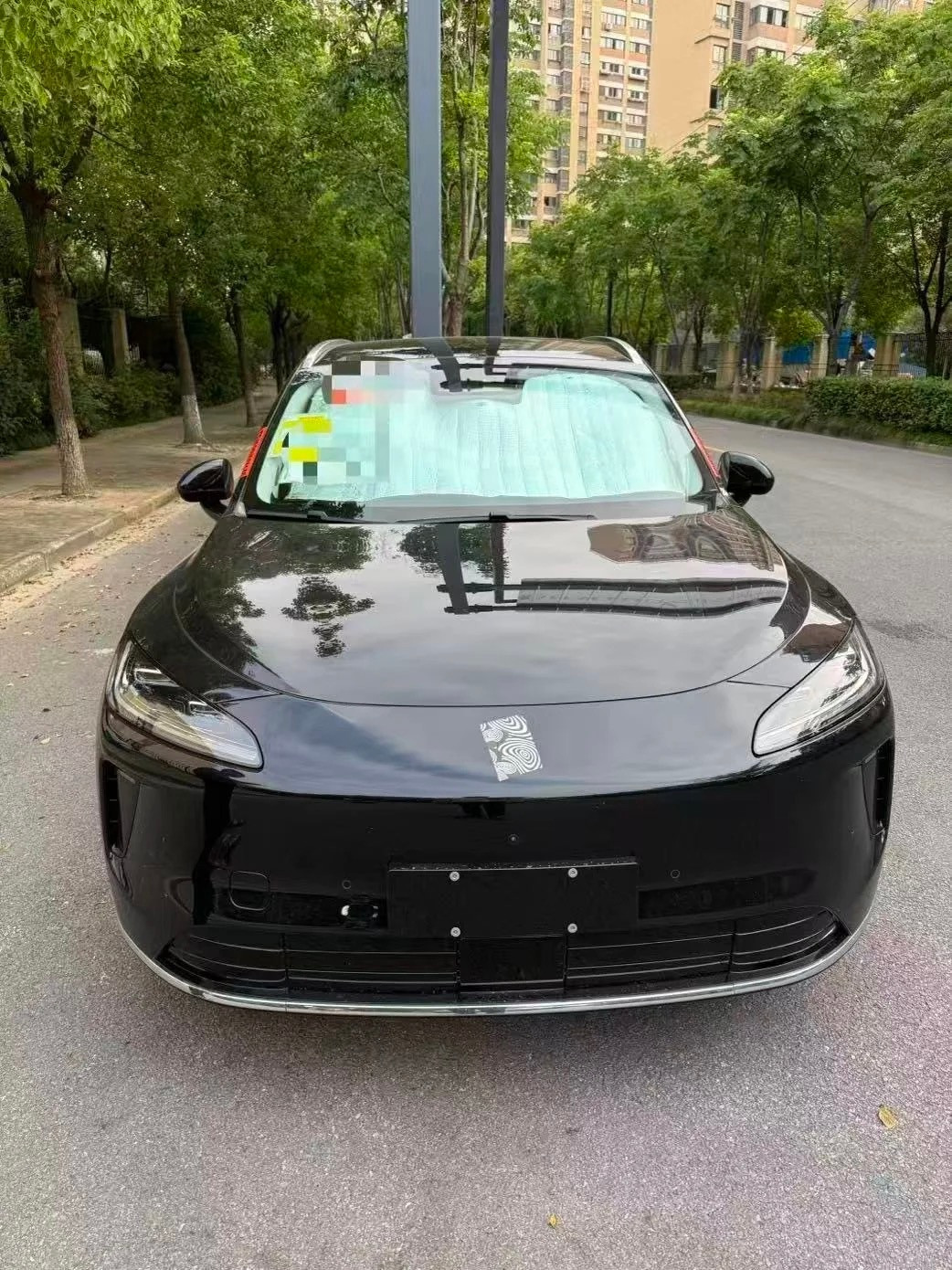 余承东亲测尚界H5又看到尚界H5的消息了，实车外观满分10，你们打几分[吃瓜]