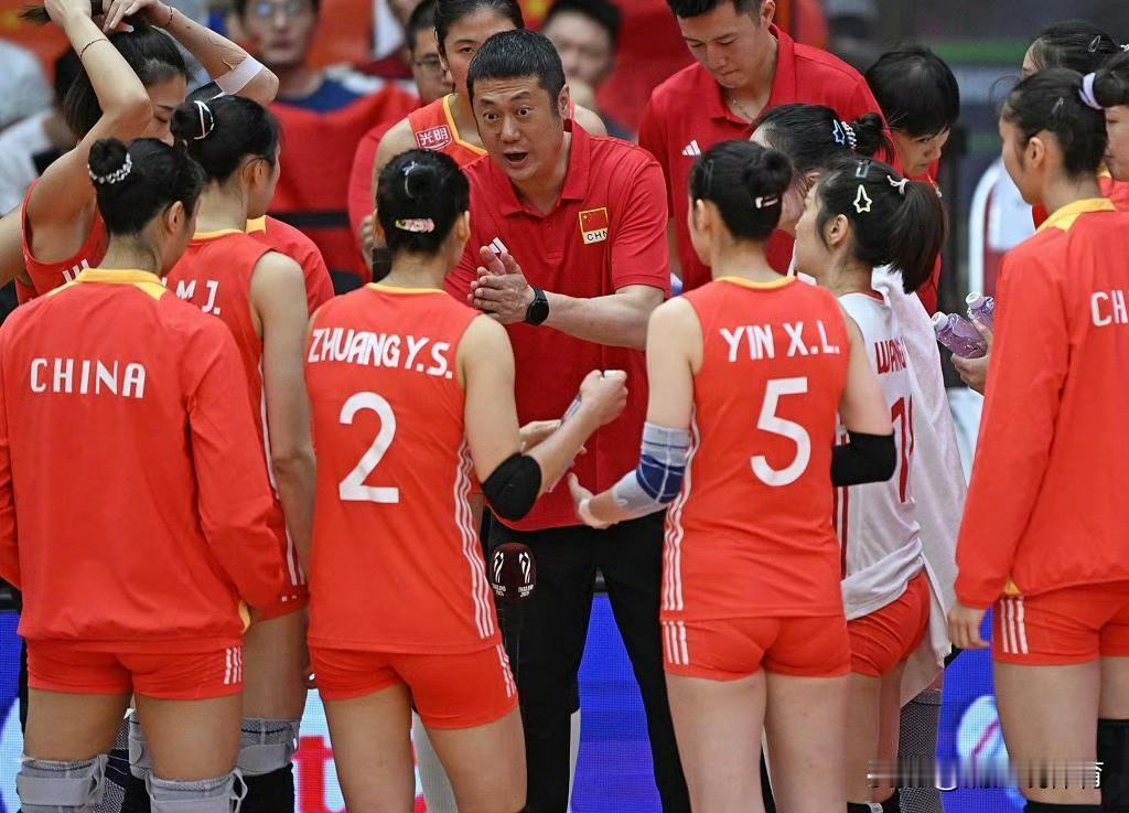 中国女排或将迎来人才爆发期。由于今年全运会增设U18级别赛事，所以各队都注重青年