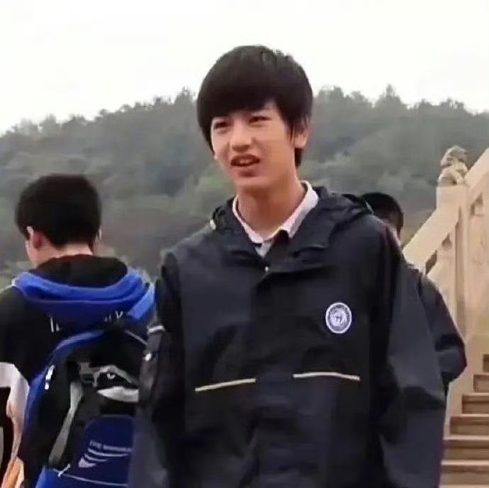 张凌赫和宋威龙，谁的原生脸更抗打？