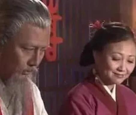 公元前1084年，72岁的姜子牙娶了68岁的马氏，洞房花烛夜，他发现马氏居然未经