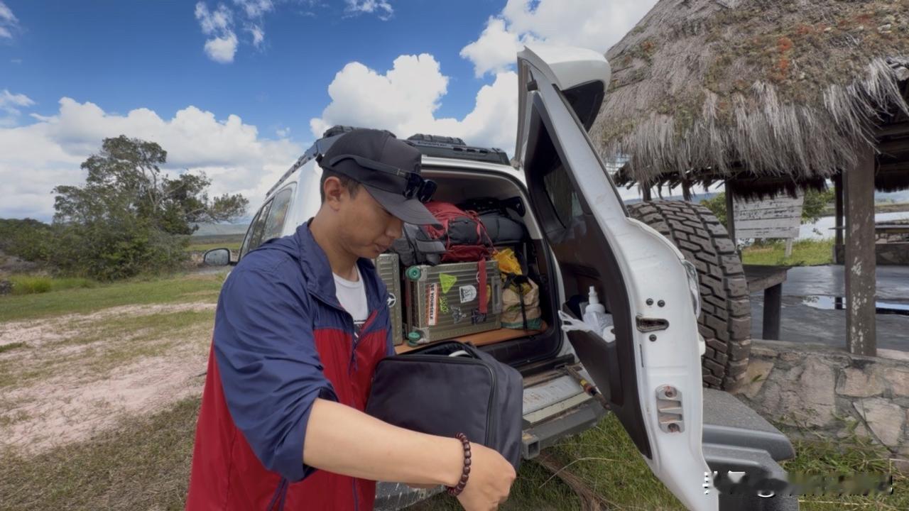 一惊一乍，真的是一惊一乍吗？这是我第一次公开用文字回应这件事。一年多前，我就看到