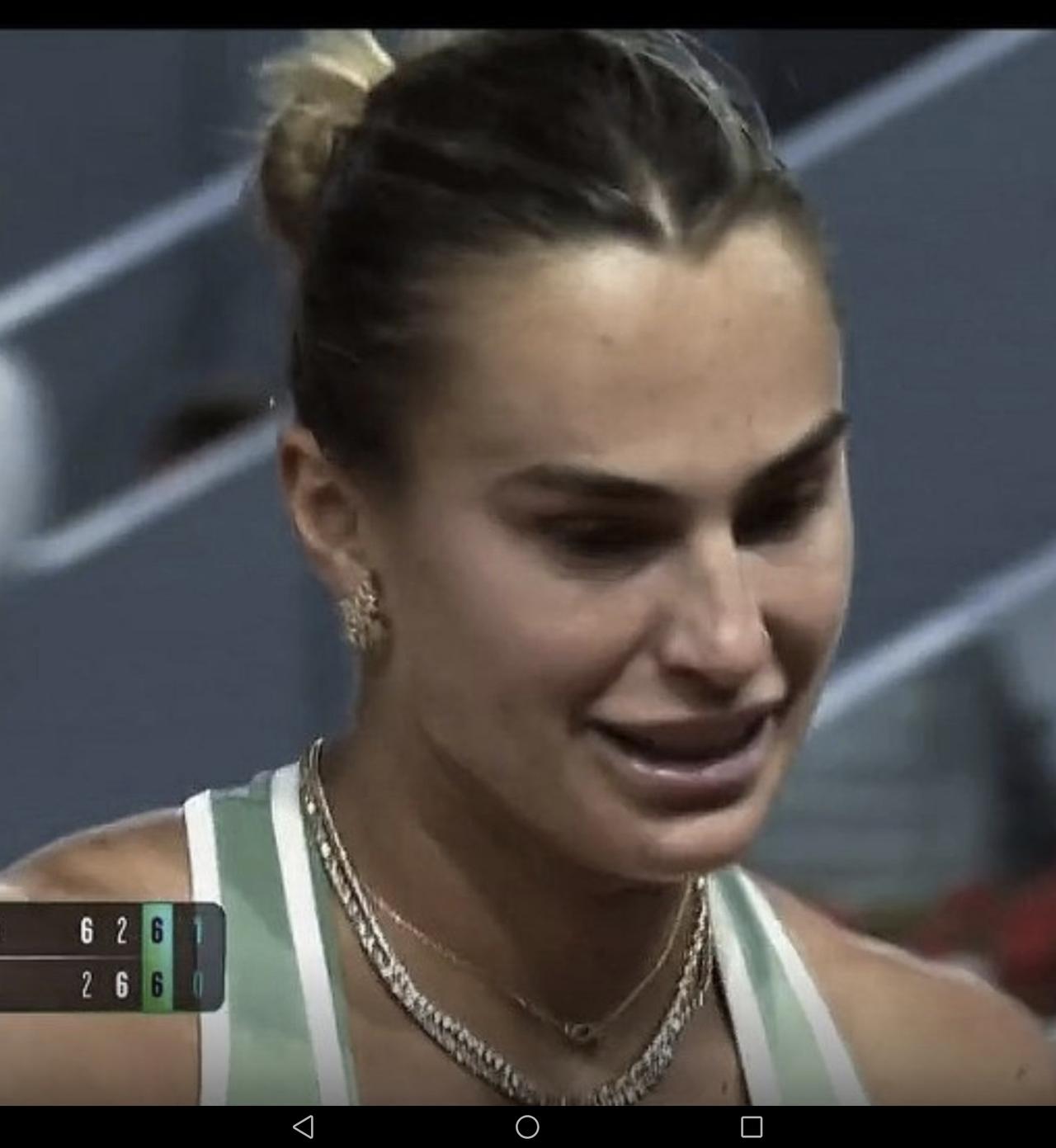 世界第一萨巴伦卡遭爆冷，无缘半决赛！北京时间4月29日凌晨，WT