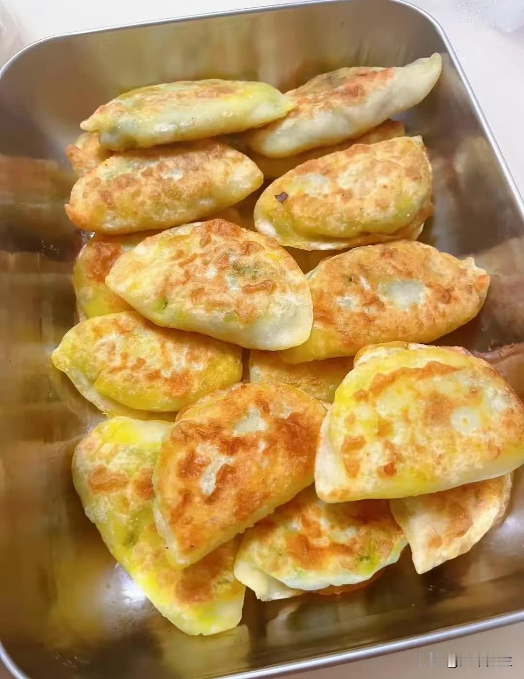 ，有一种幸福来自厨房，爱自己爱生活。​​​更爱友友们！