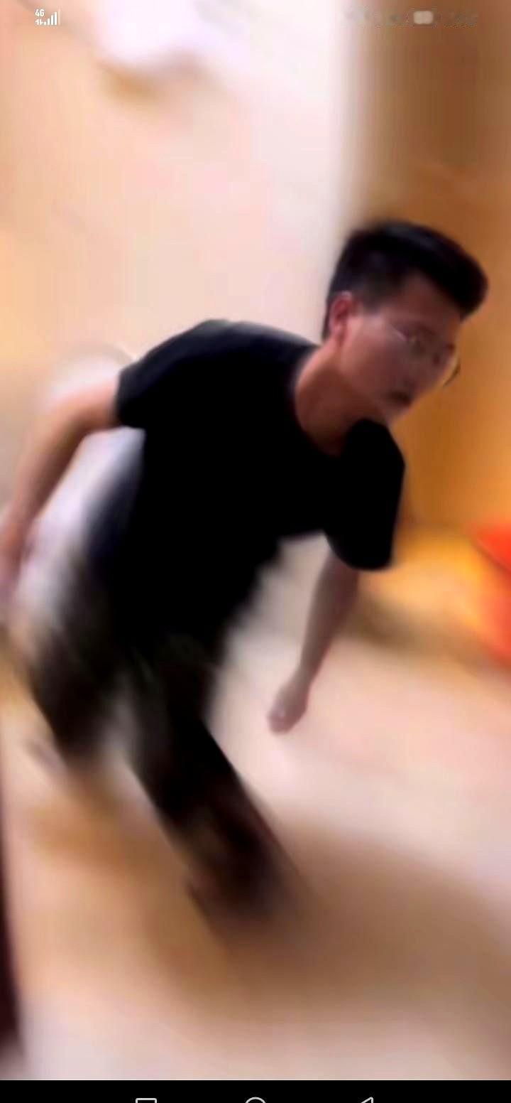 丈夫患肠癌，医生都说不让他喝酒，自己偷偷喝，把自己喝晕喝醉，回来说去厕所方便，拉