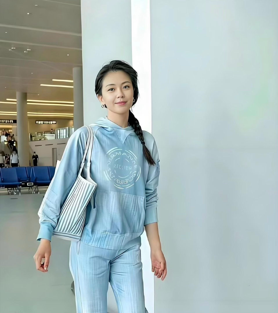 快50岁的刘涛为什么还嫩的和十几岁一样？这也太离谱了吧