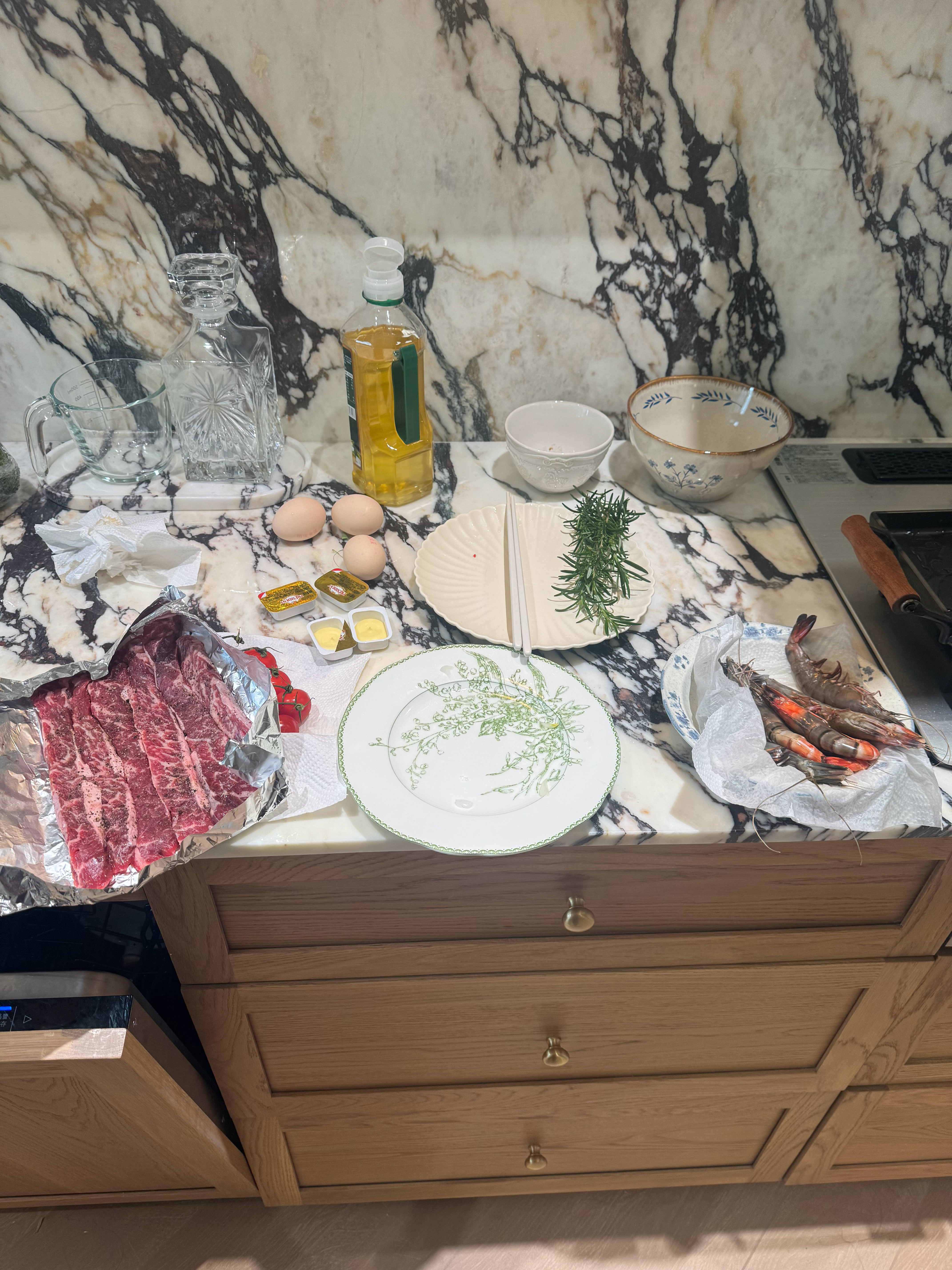 铁板牛排饭好吃