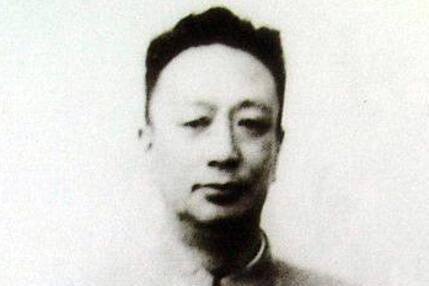 谷牧回忆与柯老的一次交锋大-跃-进期间，人们的头脑都比较热，干部更是。谷