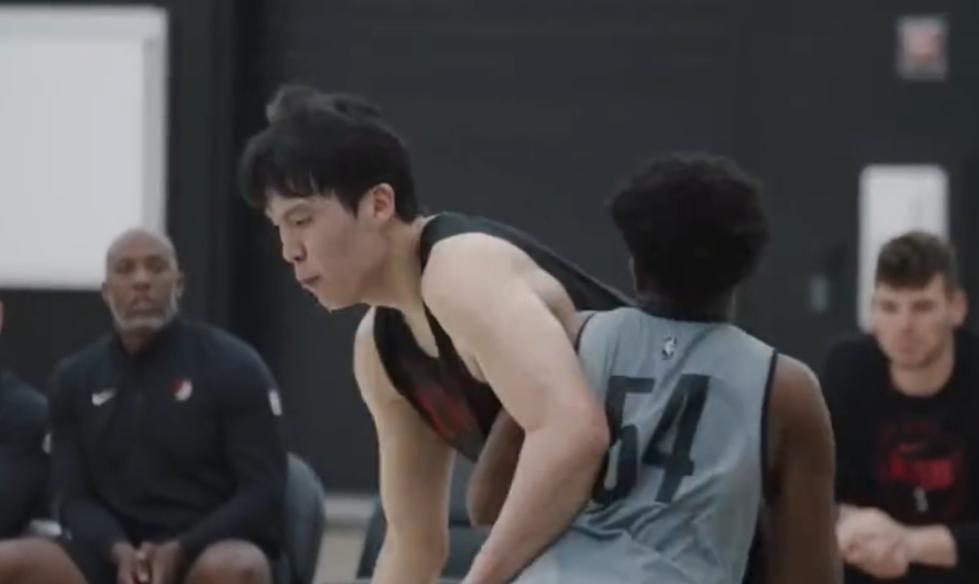 最近几天认真观察杨瀚森试训的片段，以及NBA的比赛集锦。发现了一个重大的问题，那