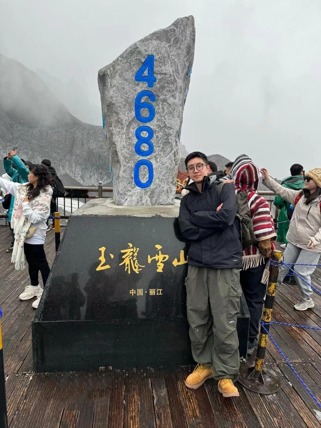 稻城亚丁景区一女游客因高反去世海拔高的地方真的不是开玩笑的之前去玉龙雪山和四姑