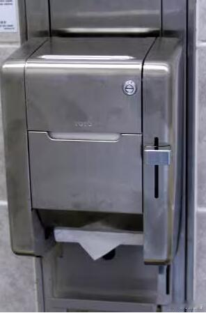 日本札幌的厕所……女子室外上雾化透明厕所