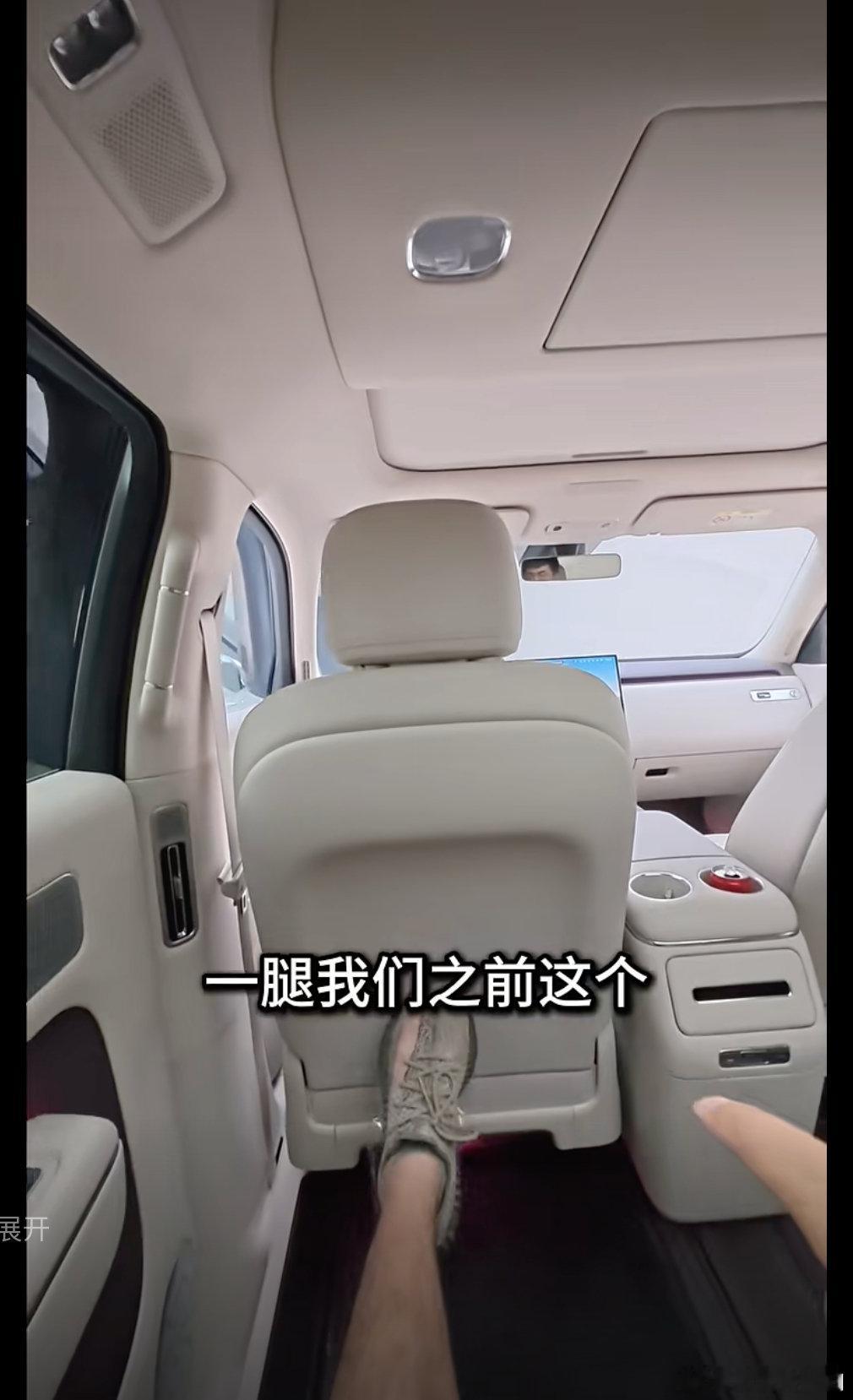 小米澎程N70体验解禁了，空间仍然是这台车最大的卖点之一。虽然4960mm的车长、2950mm的轴距