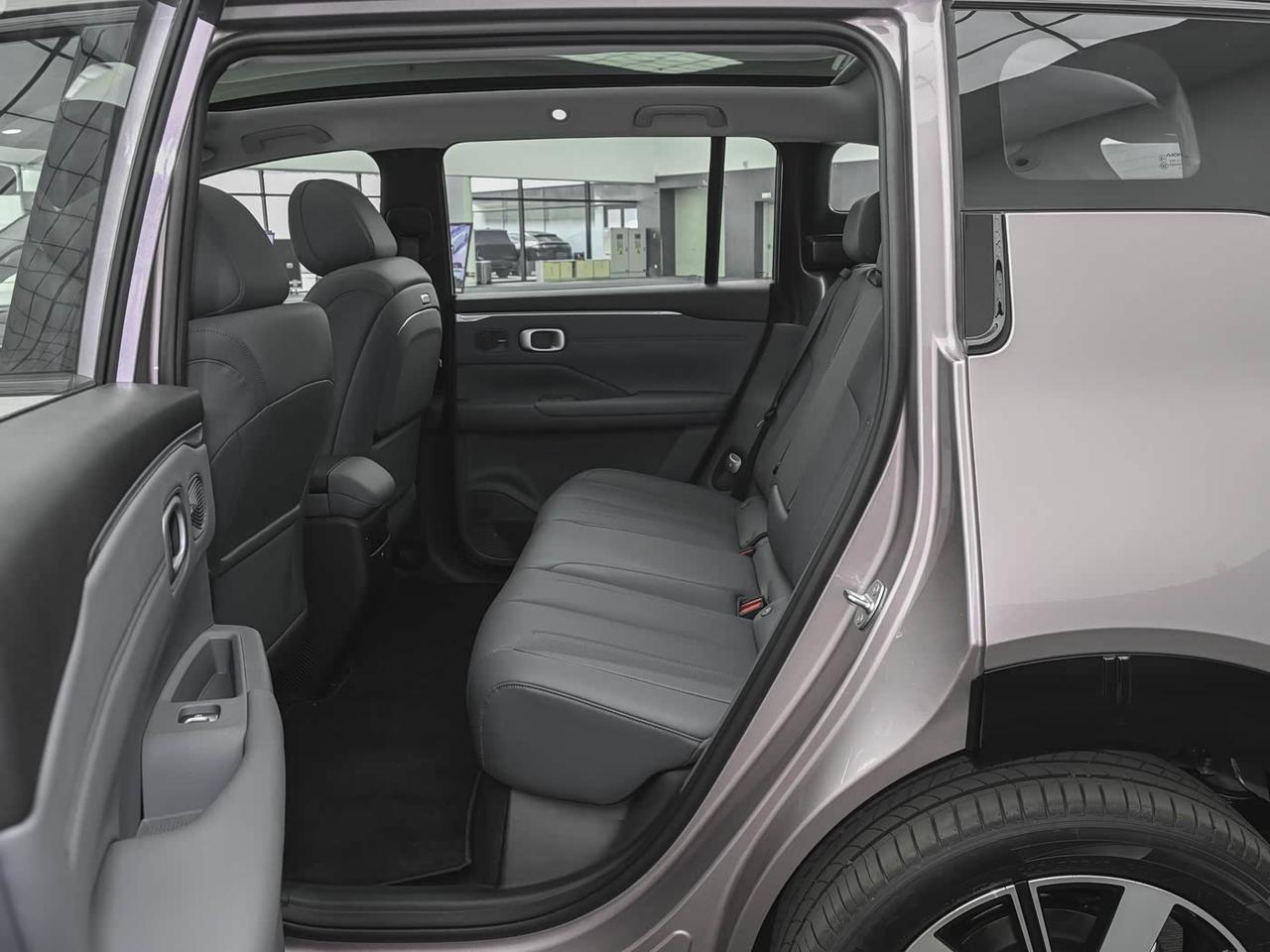 10万级SUV全系标配激光雷达，埃安N60能让年轻人不将就吗？ 在我看来，激