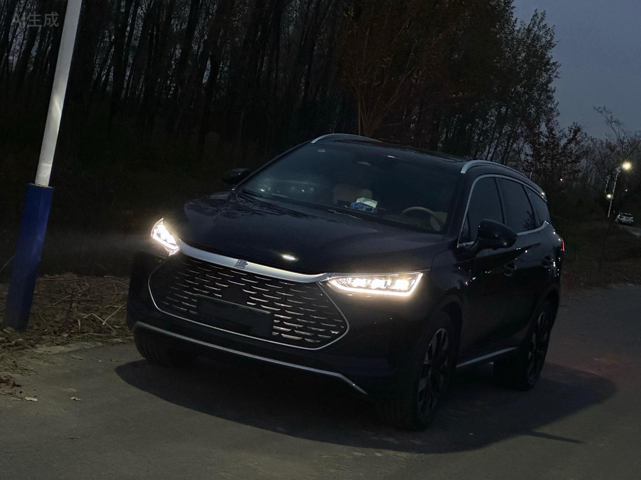 这事我是真看不懂：比亚迪唐这代车型，足足用了8年。你说正常换代周期4～