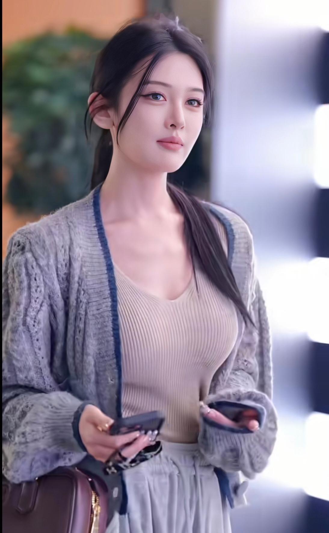 街拍小姐姐穿搭