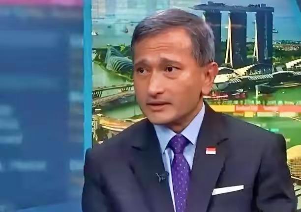 中美还没谈，新加坡就急了。这次在5月13号到15号的会面，还没正式开谈，新加坡