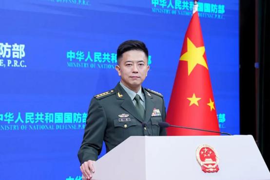 中日这根弦已经绷到快断，这不是喊口号是真在下棋。10月10日，中国国防部直接点名