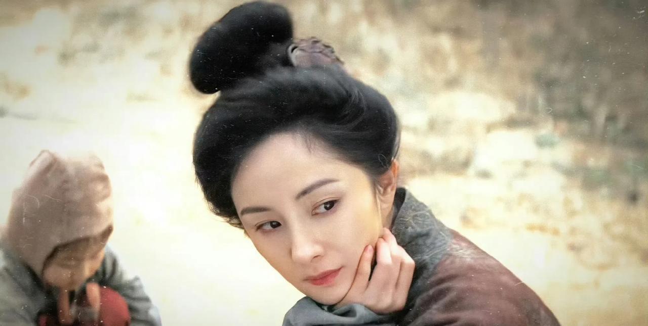 #杨幂超话#看《长安的荔枝》，品杨幂演绎的郑玉婷看完《长安的荔枝》，被杨幂演