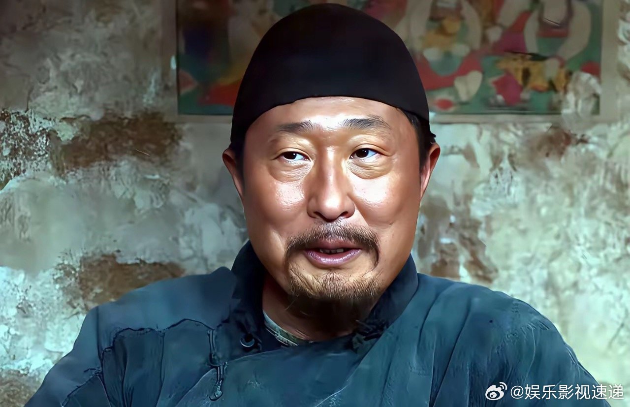 生万物：封二爷家到底穷不穷？你说他不穷吧：确实天天吃不了好东西，天天干活，就连宁