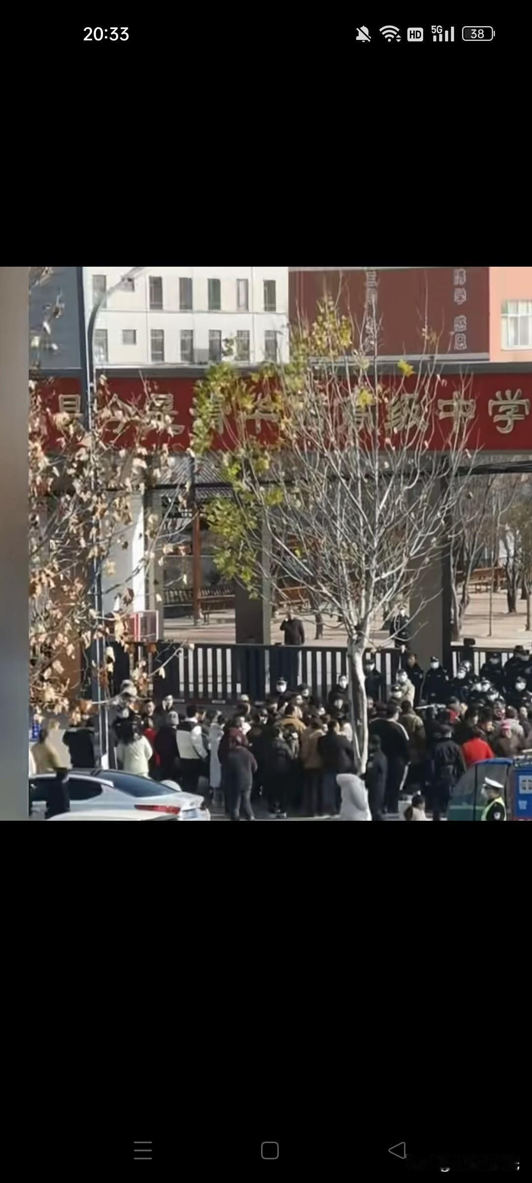 新蔡那个没了的孩子，这一家子的身世，让人觉得悲惨！这就是典型的“麻绳专挑细处