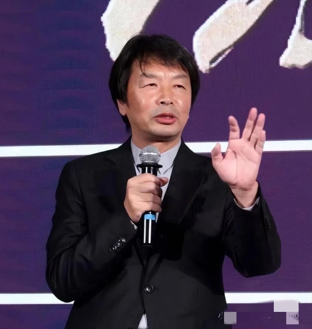 男女表达爱的方式，藏着多少被误解的真相？刘震云一句话撕开了男女表达爱的“错