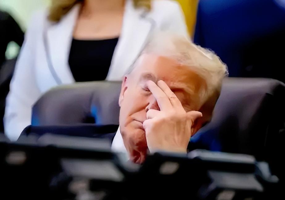 钱再多有什么用？身价525亿、私人波音757随便飞、海湖庄园上百间奢华房间随便住