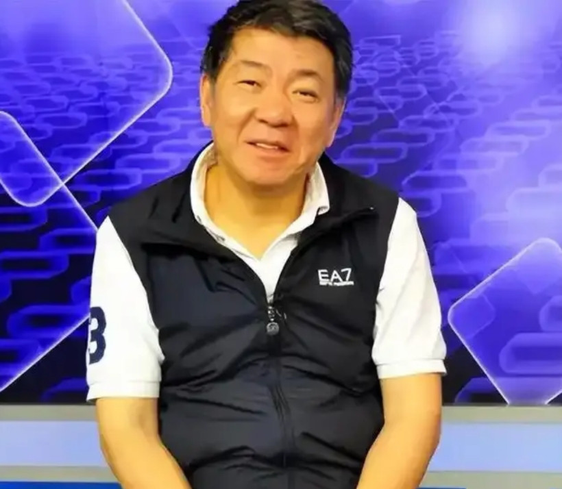 郑晓龙要拍《红楼梦》的消息一出，网上一片骂声，不知道他会不会打退堂鼓啊！中国