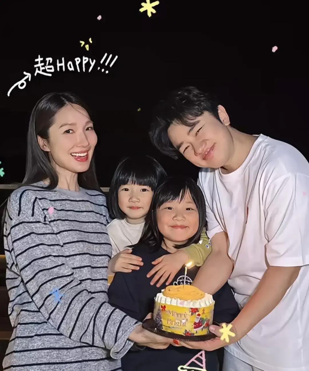 3月21日香港，陈赫一家四口落地直奔王祖蓝家，本想兄弟叙旧，却瞬间变战场，陈赫往