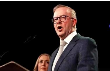 澳大利亚这次是真的想跟中国干下去了，现在他们不光要收回达尔文港，还要跟中国在稀土