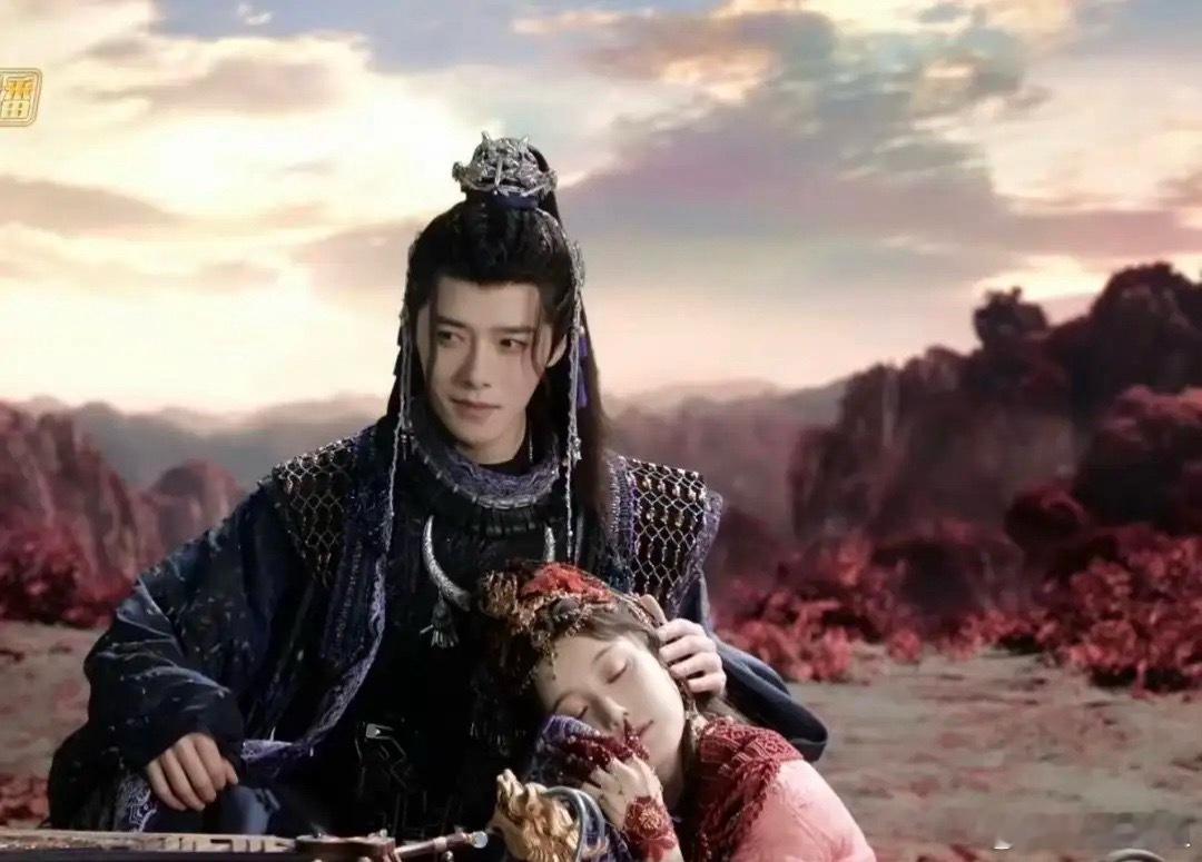 《水龙吟》柳眼跟红姑娘居然真是一对！！去见鬼牡丹的路上，红姑娘遇见了一只小猫咪，