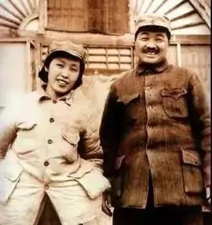 薛明4岁没爹，53岁没丈夫，85岁没儿子，95岁临走前那句话，听得人心里发酸。