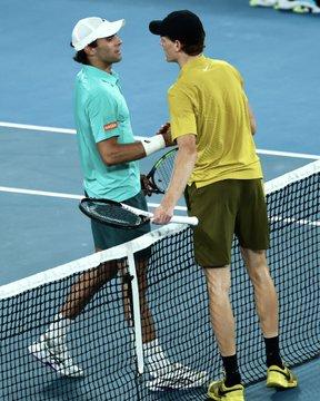 关于辛纳和斯皮齐里的比赛现在就有这样一种声音：这场比赛并不是辛纳赢的。澳网