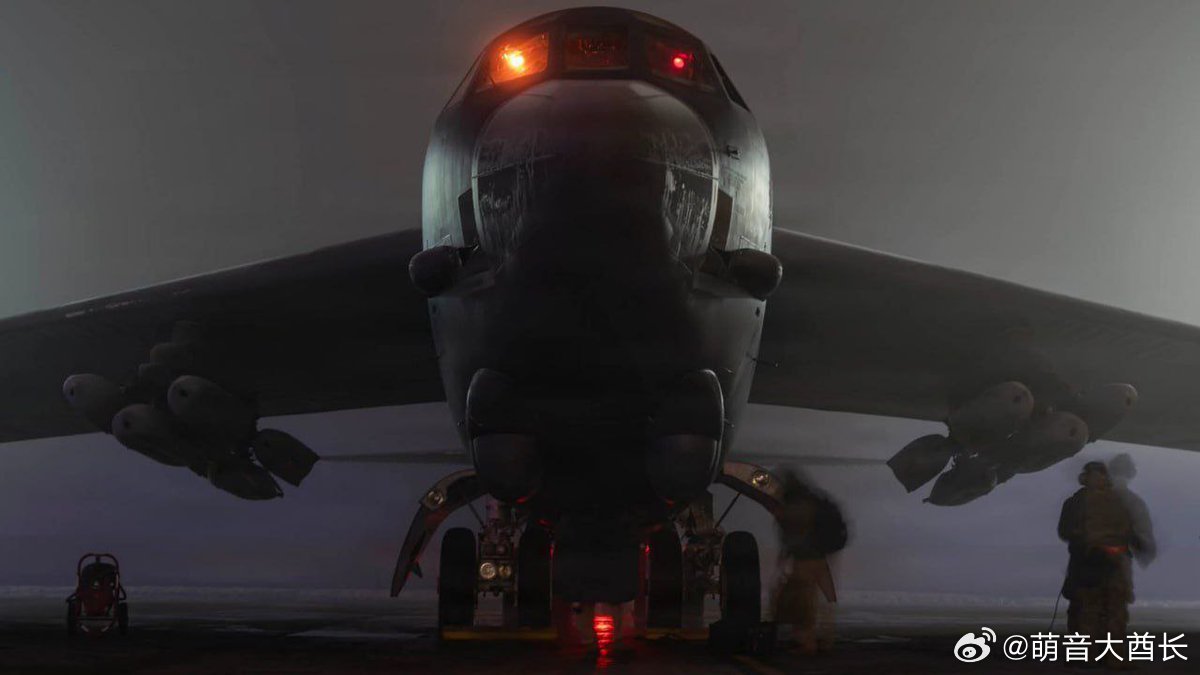 没有空中优势：美国B-52轰炸机用远程巡航导弹攻击伊朗美国B-52同温层堡垒战略