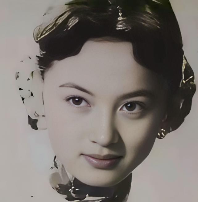 1918年，唐继尧让妻妾以打麻将的名义，将手下庾恩旸的妻子钱秀芳约到家里，还没打