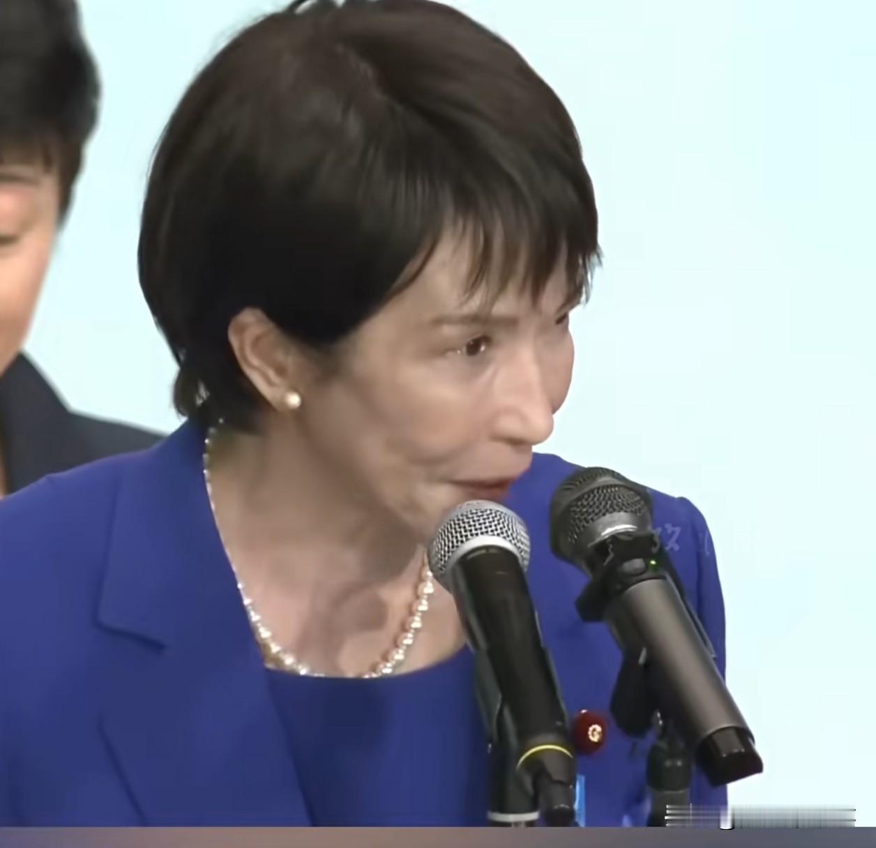 日本新首相喊着“出兵台海”，支持率竟然飙82%！中方不再客气了！日本真让人捏