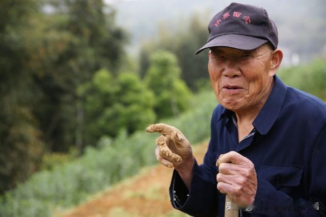 生产队时期，允许农民做生意吗？听听这位老人怎么说：经历过生产队的人都知道，生