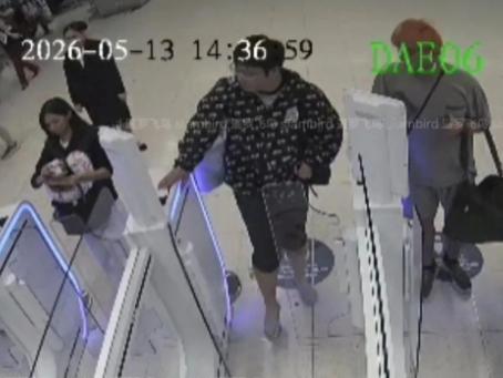 曼谷机场那一脚，踢飞了多少体面？5月13日这场闹剧，让人看了直摇头。无数在海外守