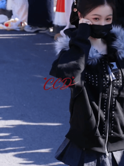 虽然但是虞书欣这个裙子的长度是不是有点太短