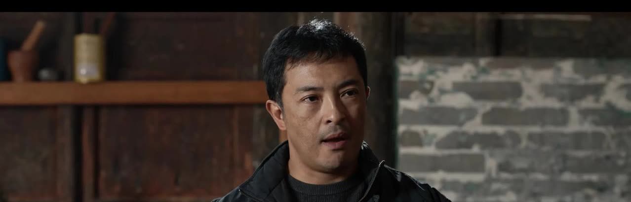 《护宝寻踪》尹村大墓被盗，文保中心主任被处理。尹村大墓被怀疑是帝王墓之后，各