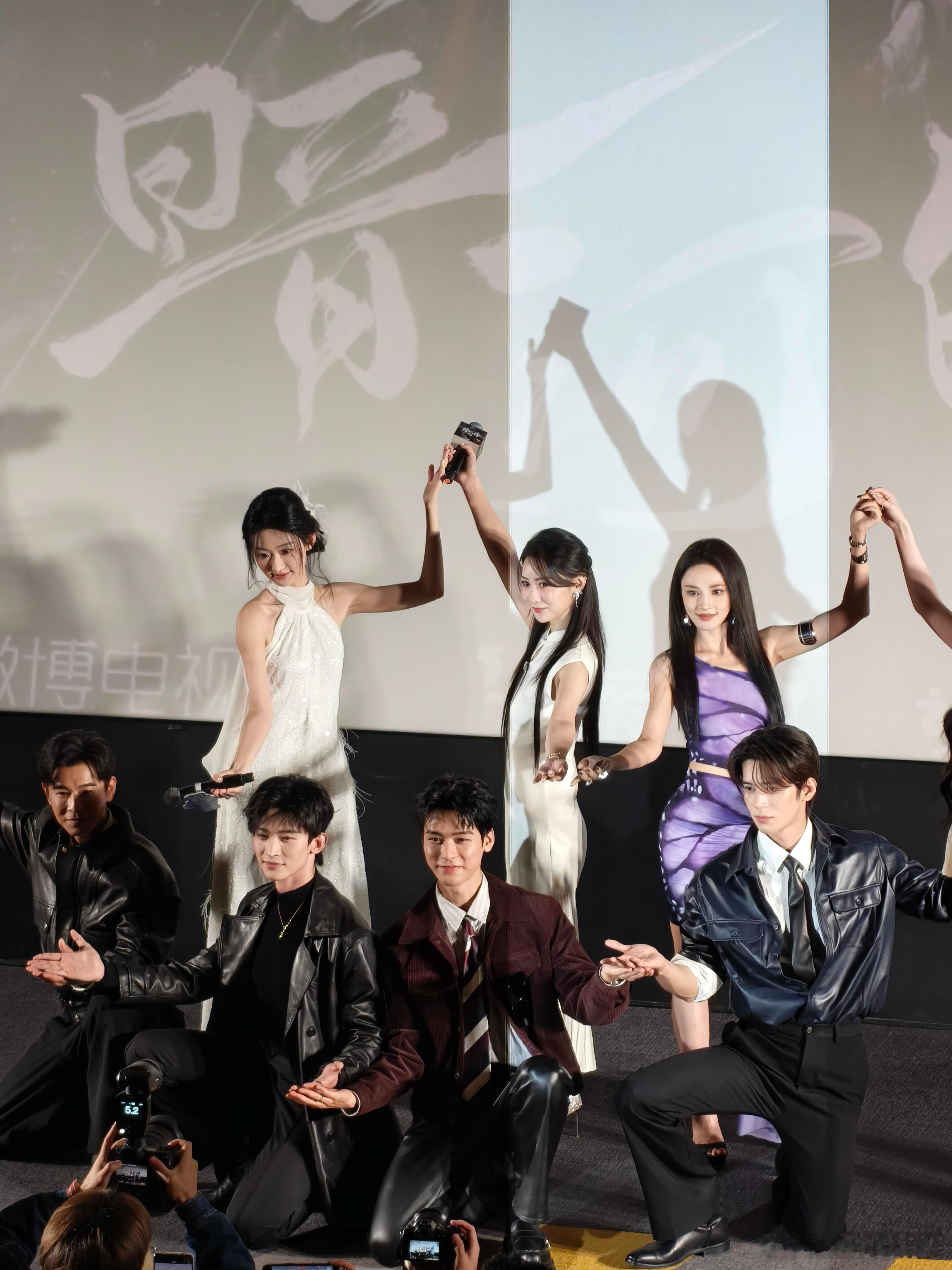 暗河传内娱百灵鸟开会《暗河传》演员基础，歌声就不基础，感觉《暗河传》全员像是百
