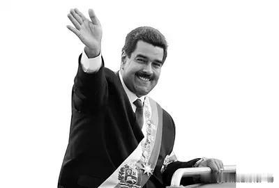 大鹅这个元旦假期过的揪心呀。去年好朋友阿萨德突然树倒猢狲散，最后逃过来了。这今天