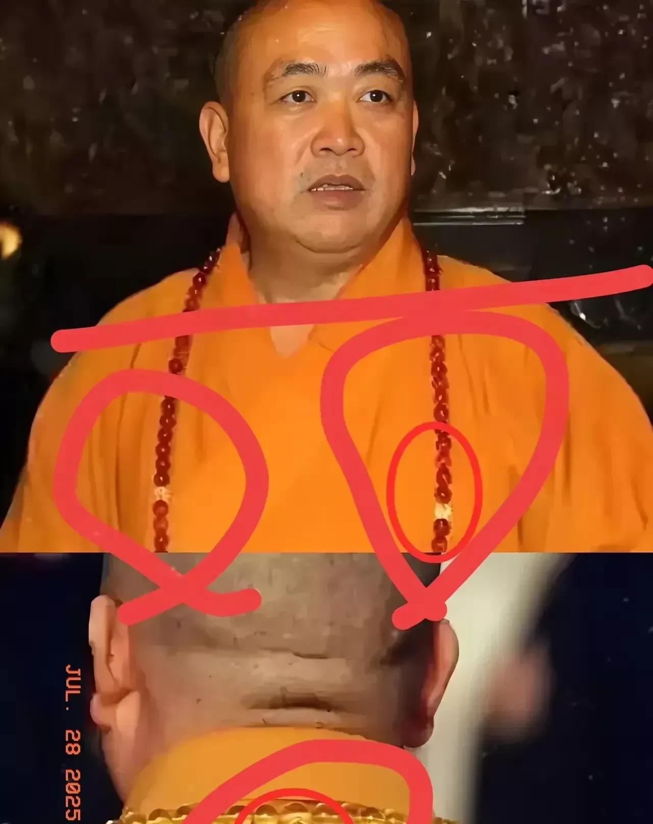一位做玉石生意的朋友告诉我：释永信身上最值钱的不是16万元的袈裟，而是他脖子上挂