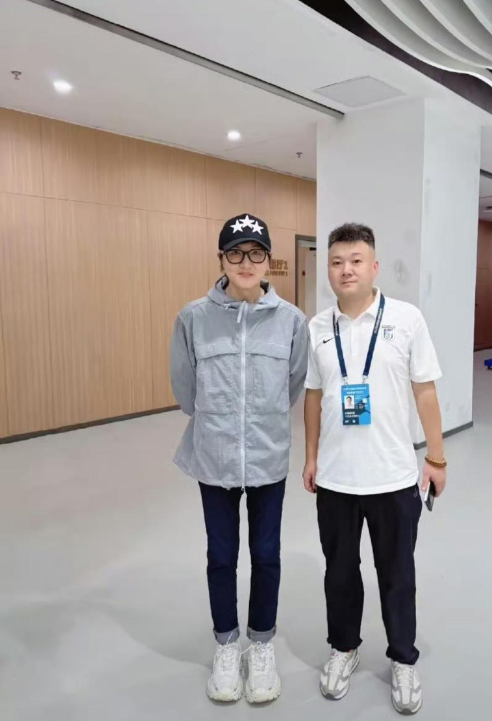 孙楠真的不能再瘦了，暴瘦20斤显老10岁不止，网友第一反应太真实！知名歌手孙