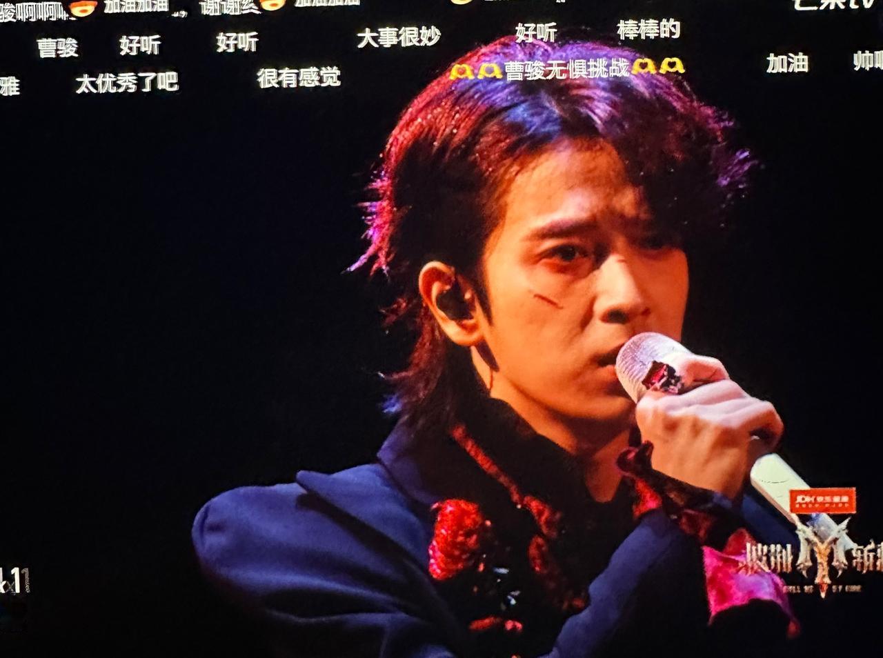 张彬彬组《偷心》正式舞台太惊艳了！陈若轩朗诵惊艳，全员唱演封神。张彬彬部落的《