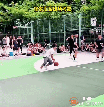 考生请听题：一下这个回合该怎么判罚？
