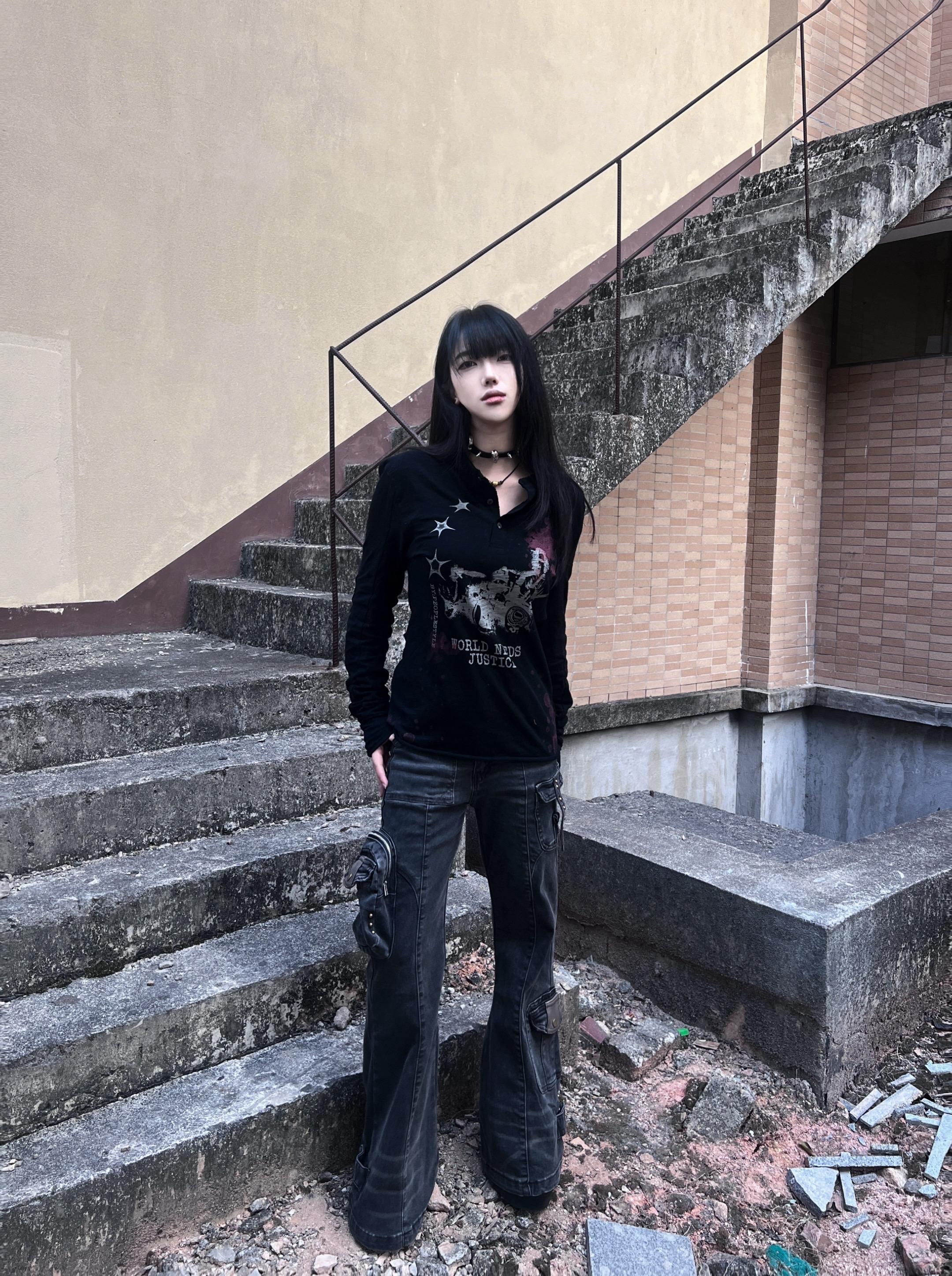 难道此人忧郁程度在你之上。